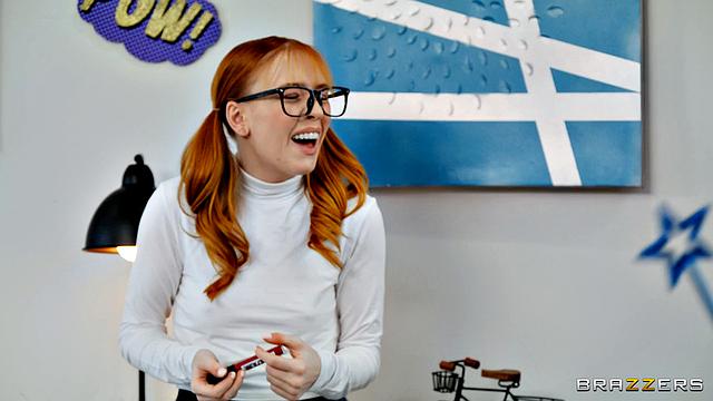 American Beauty Part 2 - Gamer Girl