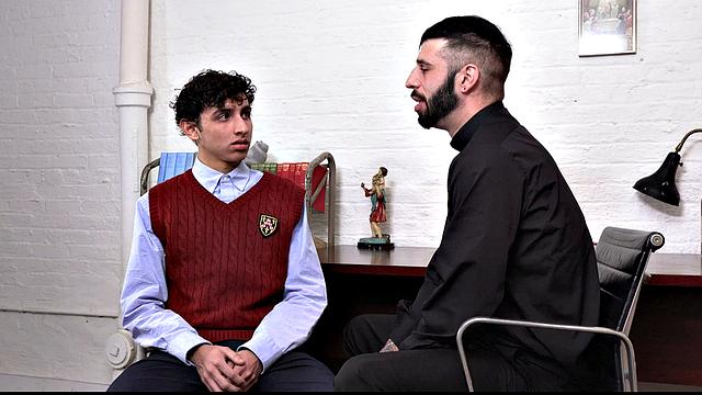 Картер попал к падре: толстый хер и игрушки для грешников