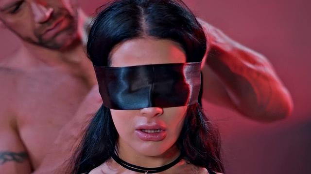 Kinky babe in high heels gets a rough pussy pounding and facial