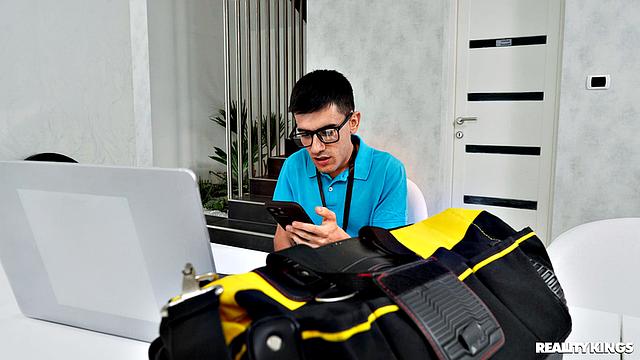 Finding a MILF's Secrets