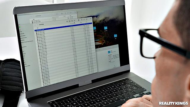 Finding a MILF's Secrets