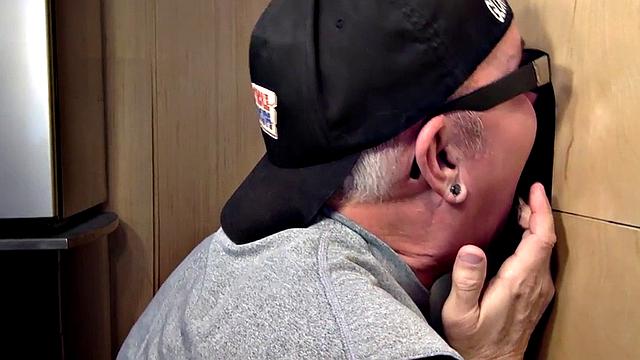 Gloryhole homemade DILF gets mouth filled with jizz after Blowjob