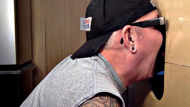 Gloryhole homemade DILF gets mouth filled with jizz after Blowjob