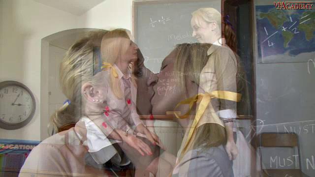 Chloe & Kiana - Sneaky Liaison!