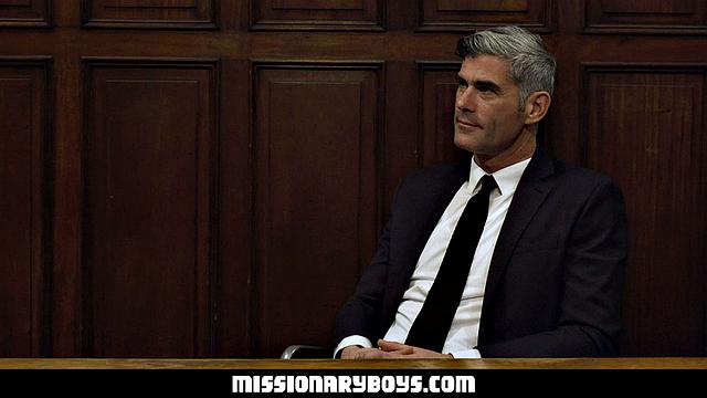 президент оукс объясняет правила минета в офисе