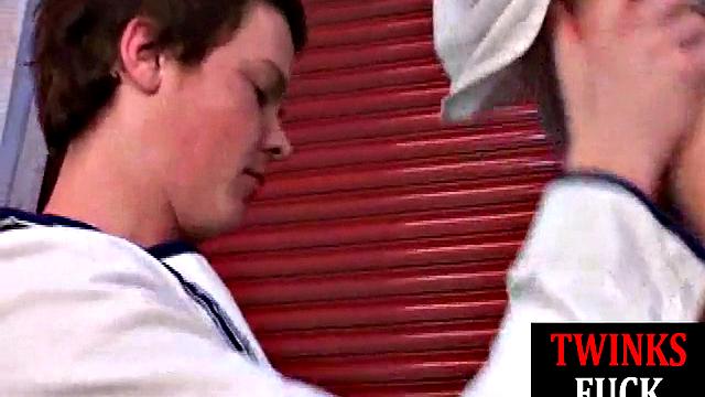 Blond twink sucked and rimmed before for jizz