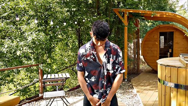 Another Masturbation Session with Archi Gold