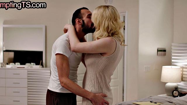 Nasty trans fucks male in tight anal hole