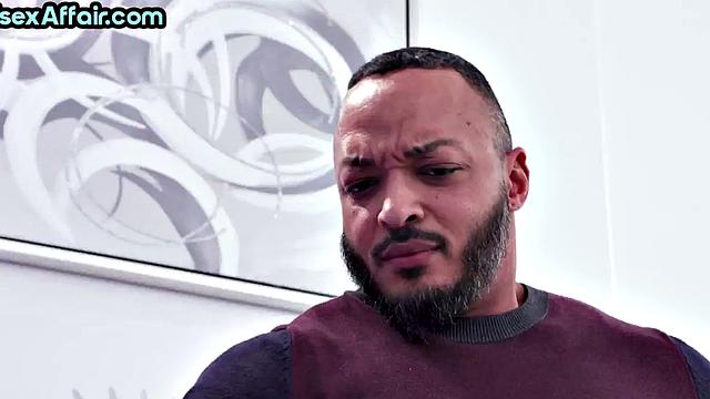 Cute Bisexual babe pounded in 3some