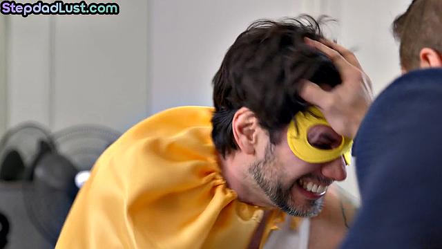 Stunning babe shared by 2 DILFs