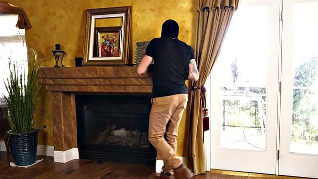 Sneaky intruder barebacked and blown by muscle hunk