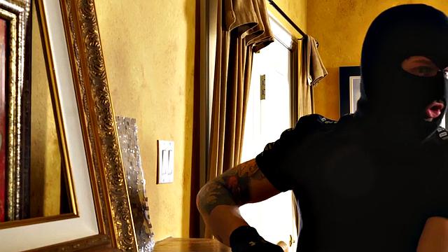 Sneaky intruder barebacked and blown by muscle hunk