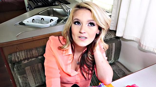 Flexible Spinner Gives Blowjob