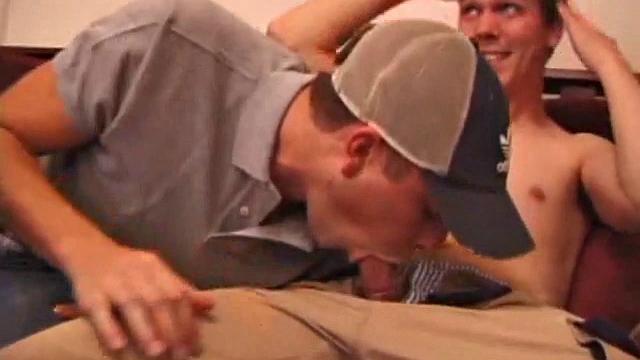 мэтью глубоко заглатывает толстый член винченцо