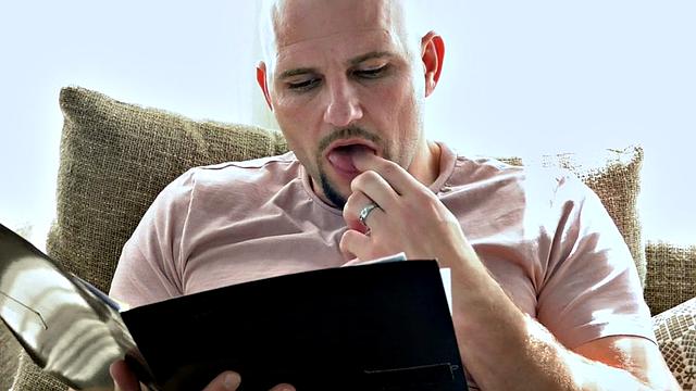 Naia Bee: Dressed for Sex