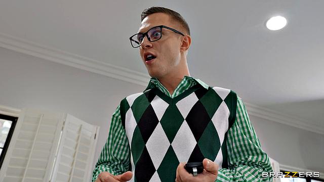 Turning on the Sexy Robo-Slut