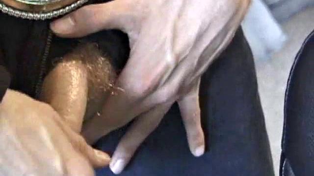 Стрейт-бой Джонатан дрочит
