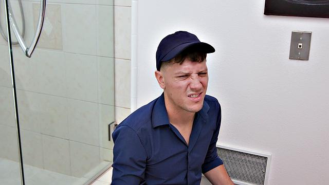 кристал спркс быстро остудили с помощью сантехника