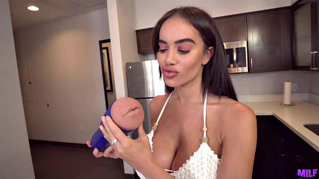 Stepmom Gives Me Birthday Sex - S1:E6