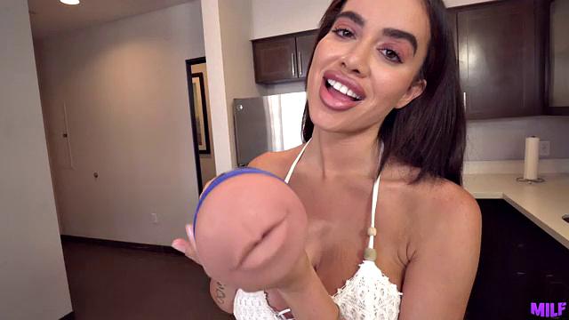 Stepmom Gives Me Birthday Sex - S1:E6