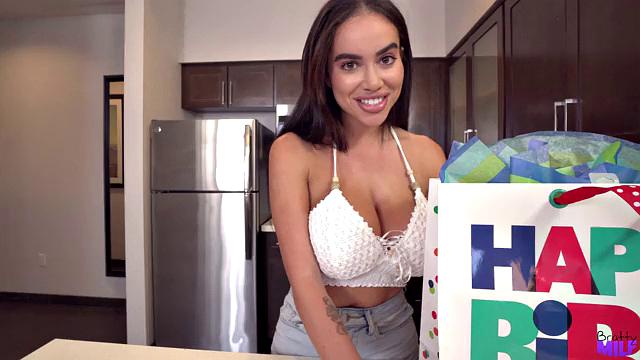 Stepmom Gives Me Birthday Sex - S1:E6