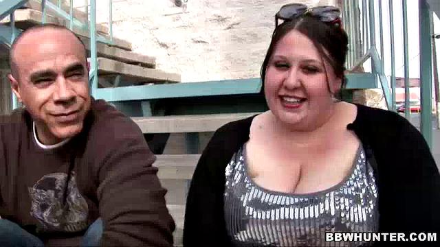 Cute Plumper Jelli Likes to Tease