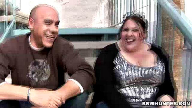 Cute Plumper Jelli Likes to Tease