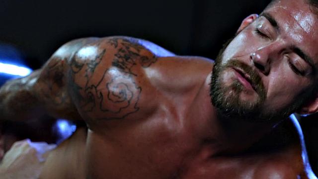 Versatile Beefcakes Pound Each Other Out - RagingStallion