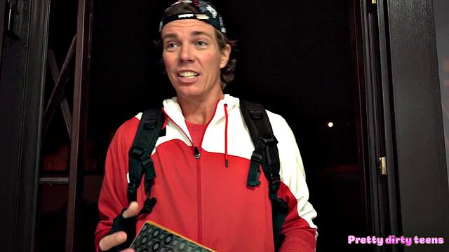 Naughty Cosplay Teens Have Threesome