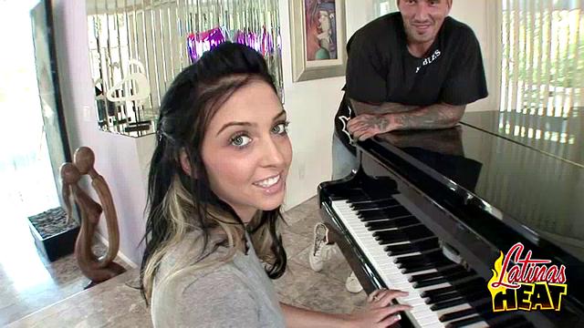 Pretty Latina Takes Big Cock