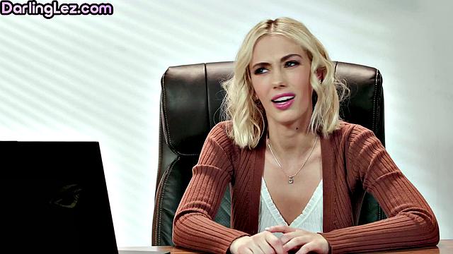 Petite blonde bae facesitting on GF