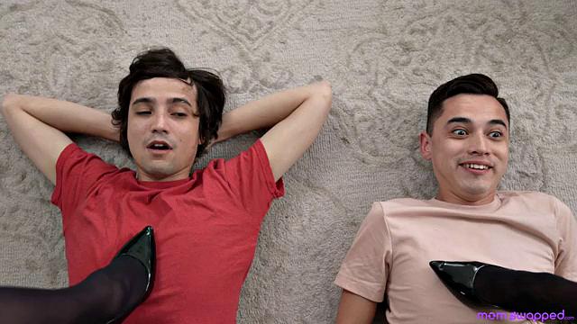 We Swap Our Busty Stepmoms - S2:E6