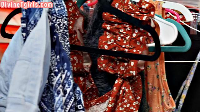 Blonde trans babe gets asshole stretched