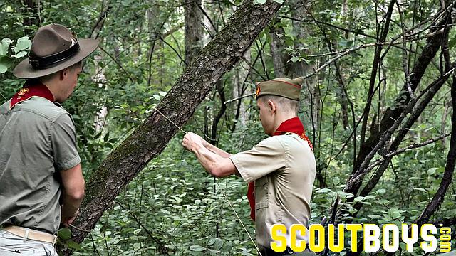 SCOUT NOAH Chapter 2 - Pitching Tent