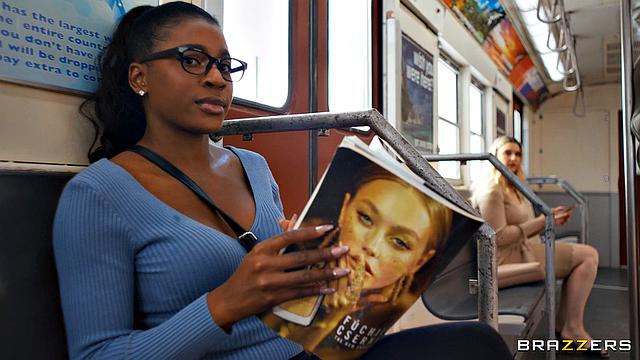 Angel Youngs отсасывает в поезде, получает сперму на лицо и жестко трахается с Scott Nails среди пассажиров.