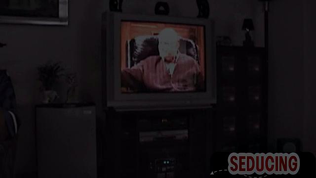 Skinny and hairy amateur gets sucked by gay at home