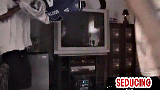 Skinny and hairy amateur gets sucked by gay at home