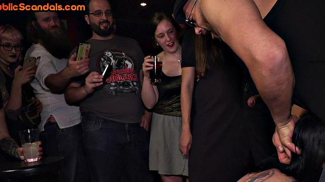 Alternative public slut fucked in 3some while deepthroating