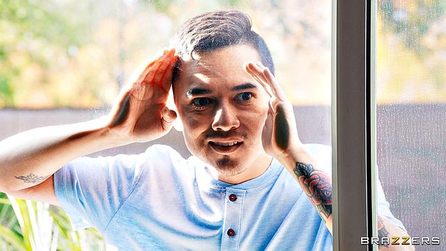 Stop Looking At My Mom!