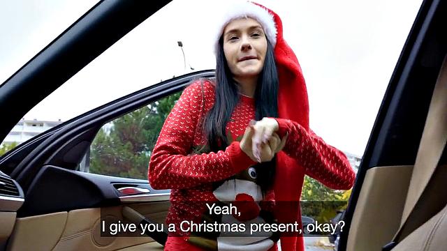 Picked up skinny chick fucked in need cash 4 Xmas