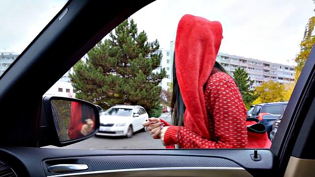 Picked up skinny chick fucked in need cash 4 Xmas