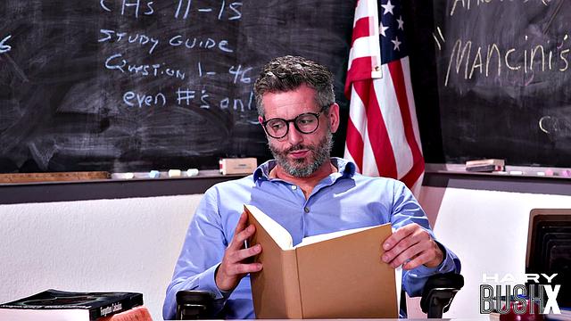 Petite babe pussysmashed hard