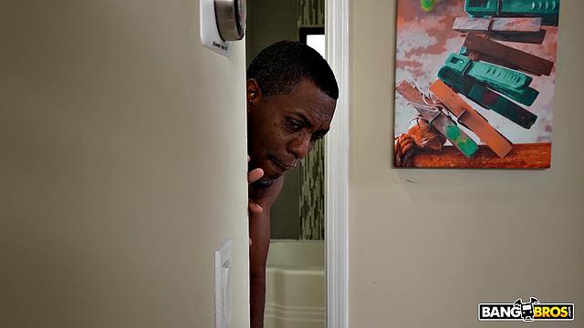 Melissa's Attractive Pose for Black Cobra