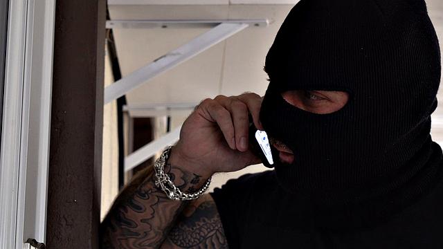 аштин бэйтс связан и жёстко выебан развратным парнем