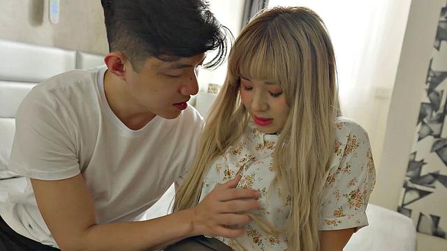 Lina and her boyfriend spend the day at home exploring each other's