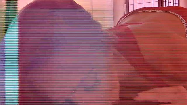 Madison Morgan Spreads Pink Pussy