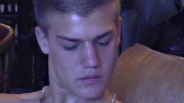 Amateur Lance Jerks His Meat