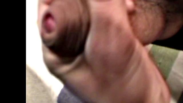 Рамиро слизывает латинскую жопу Фабио и получает по полной от его большого члена