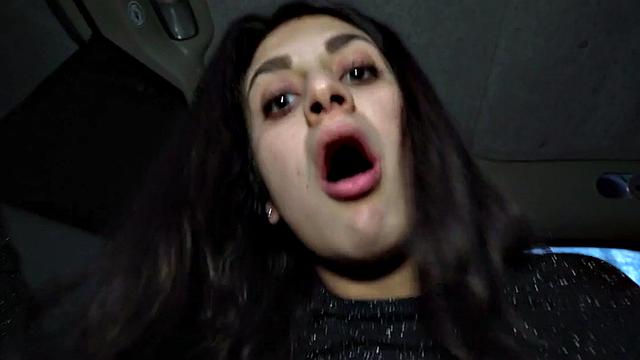 Taxi driving fucking bare pussy bae