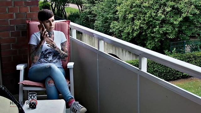 Photographer Unpacks Pleasure